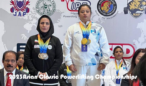 نایب مهدی اولین مدال پاورلیفتینگ بانوان قهرمانی آسیا را برای ایران تصاحب کرد