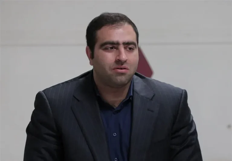 نصیرزاده: وزارت ورزش قانون را زیر پا گذاشت؛ انتخابات فدراسیون بدنسازی دی ۱۴۰۴ باطل می‌شود؟